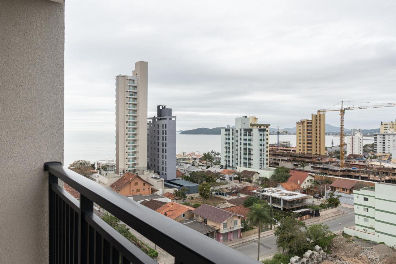 Apartamento Com Vista Mar, Ar-Condicionado, Wi-Fi Condominio Com Piscina, Quadra De Esportes Playground Infantil A 15 Minutos Do Beto Carreiro Picarras Luaran gambar